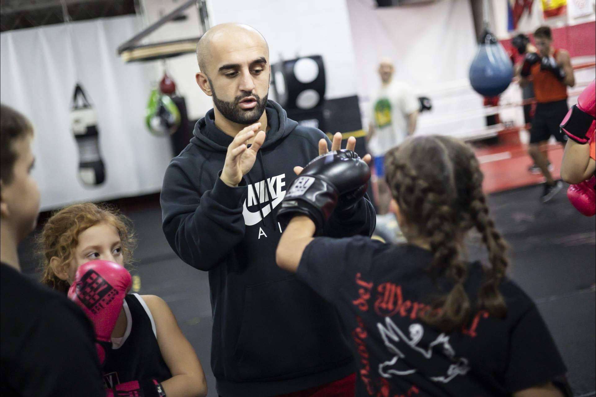 Boxeo infantil y educativo con Club de Boxa Iberia