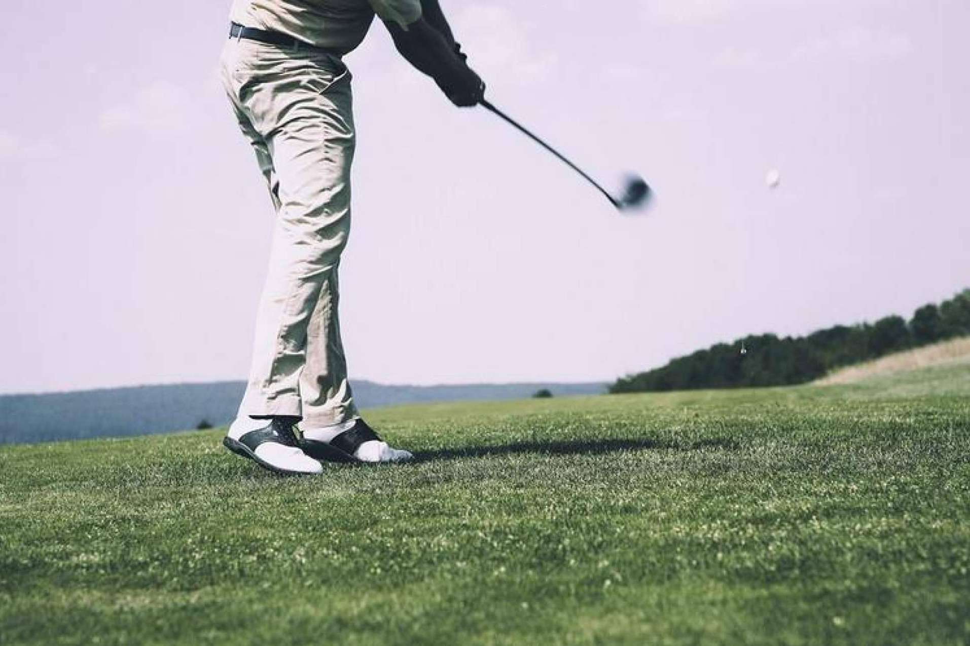 AtmGolfStore permite comprar accesorios y palos de golf