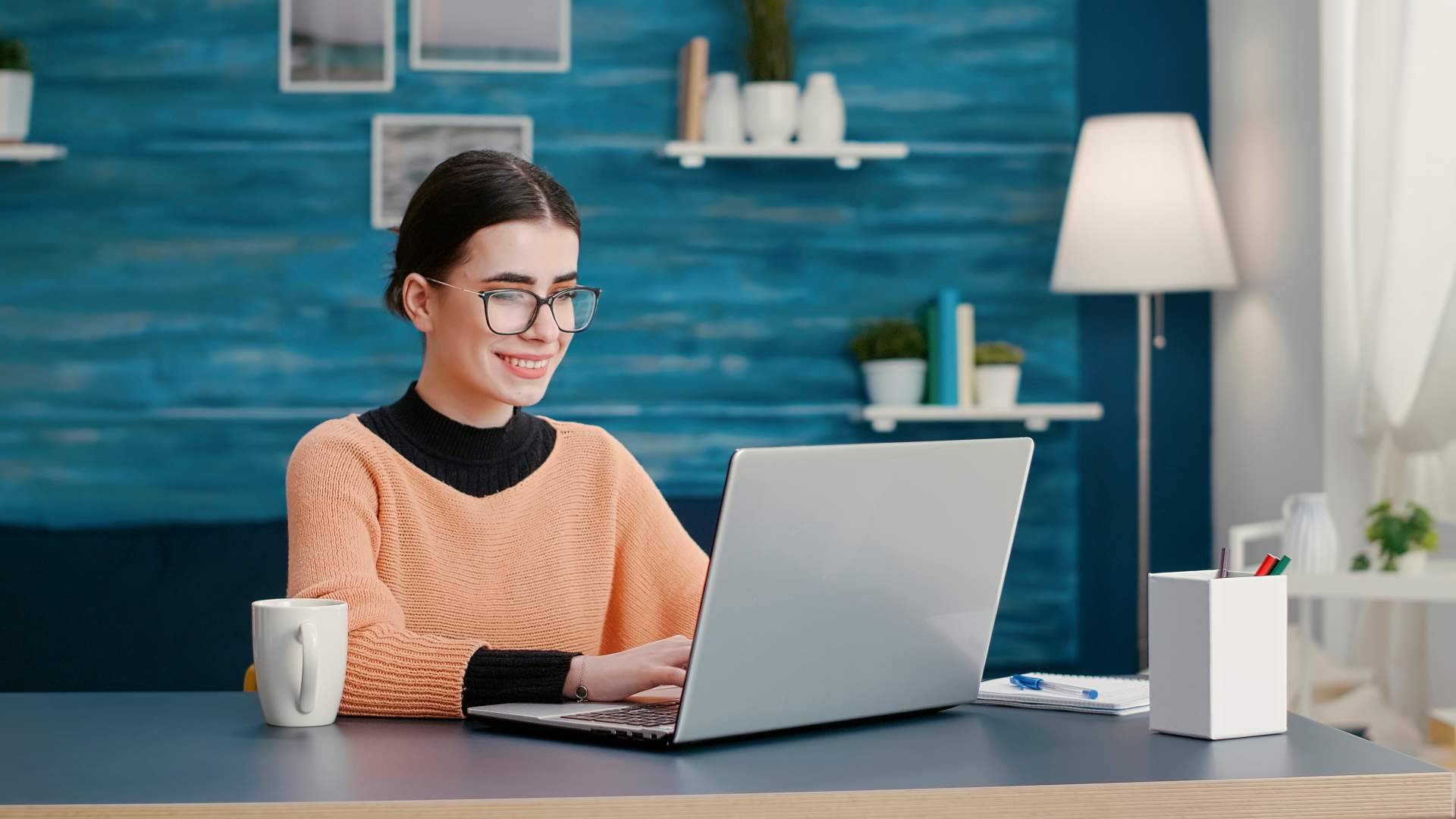 Opositer, plataforma líder en cursos homologados, lanza dos cursos gratuitos para opositores