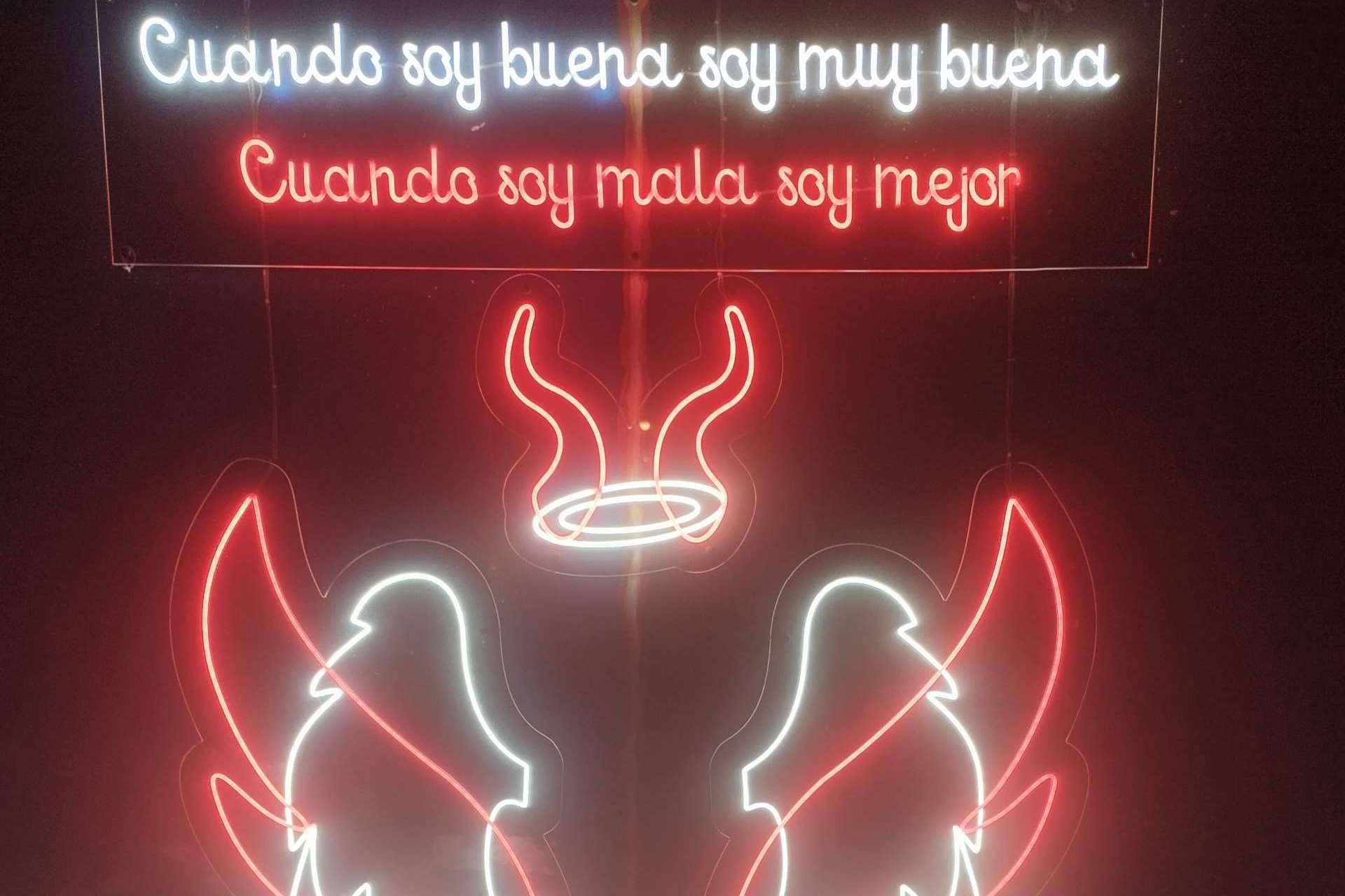 Innovación en rotulación; Ima Rótulos lanza su oferta de neon personalizado