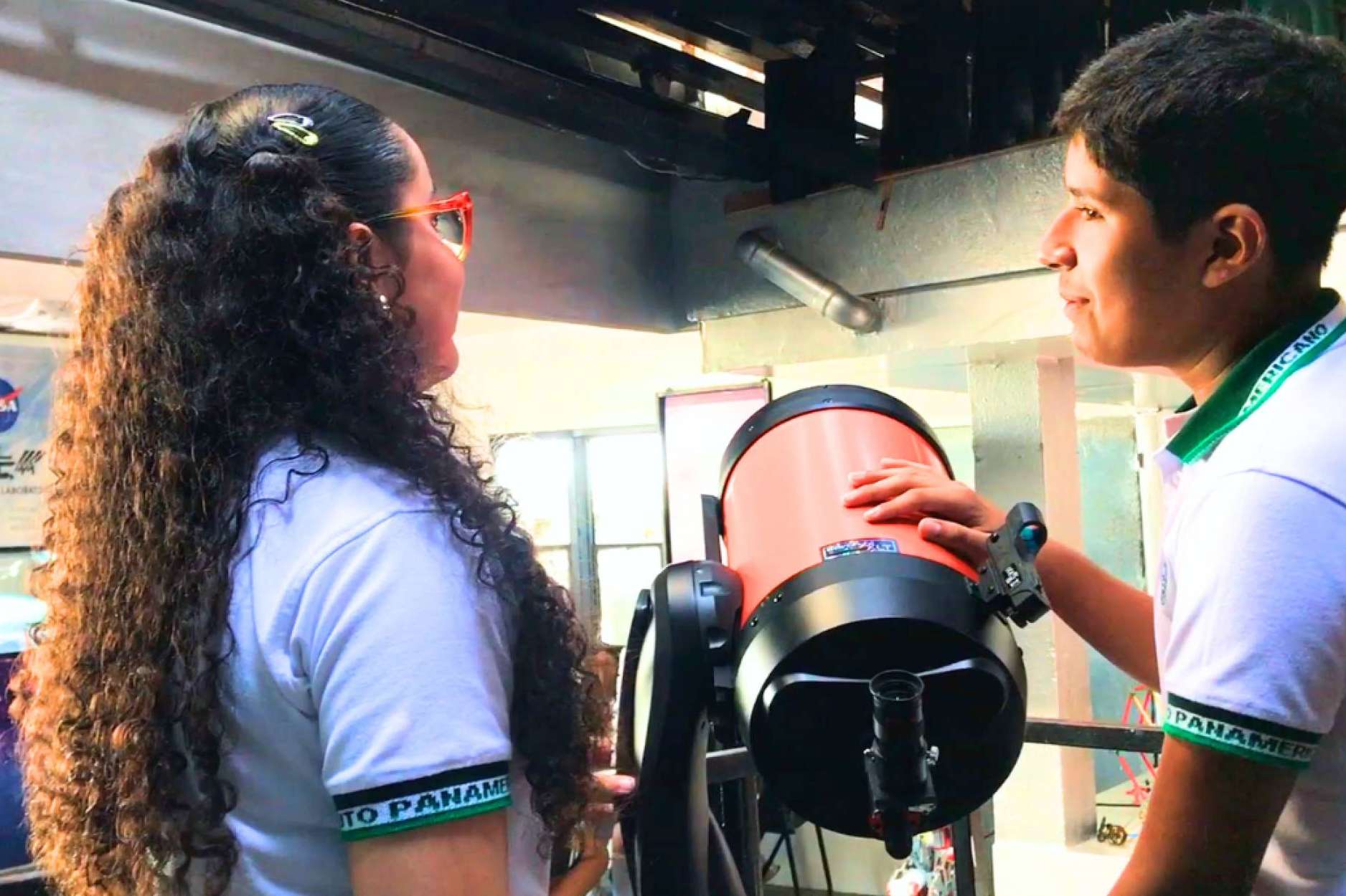 La astro ciencia transforma la educación en el mundo