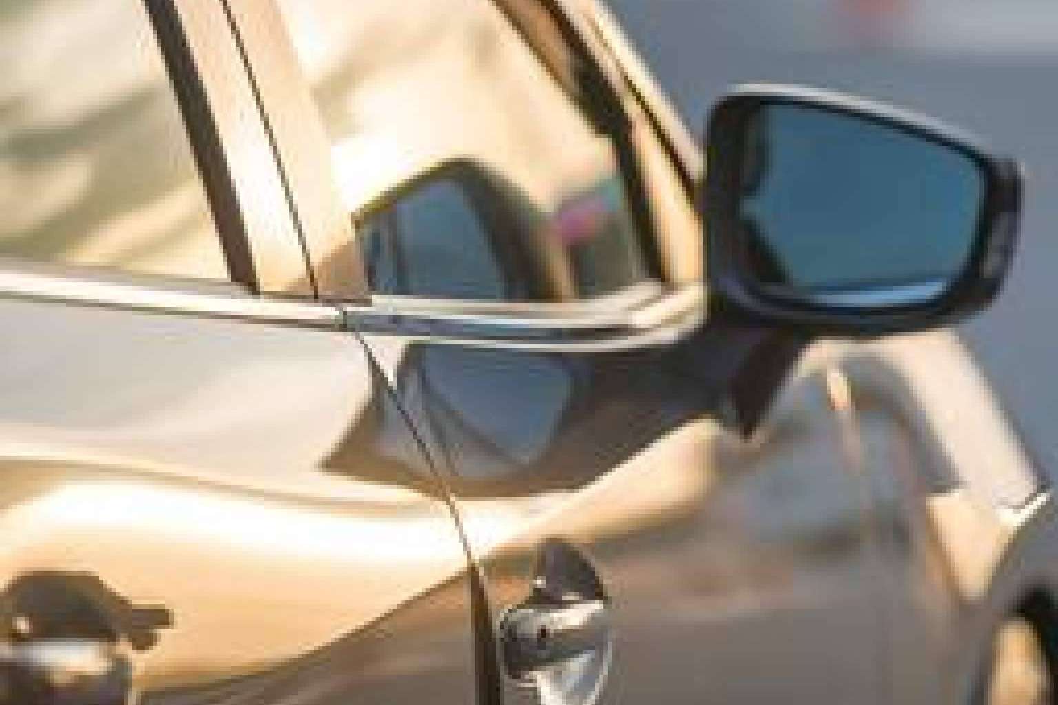 El secreto detrás de las superficies impecables en autos modernos